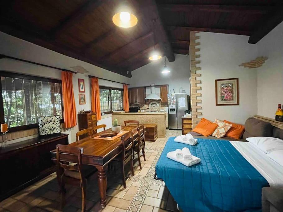Honey'S Home-Dependance Campagna Latina Exterior foto
